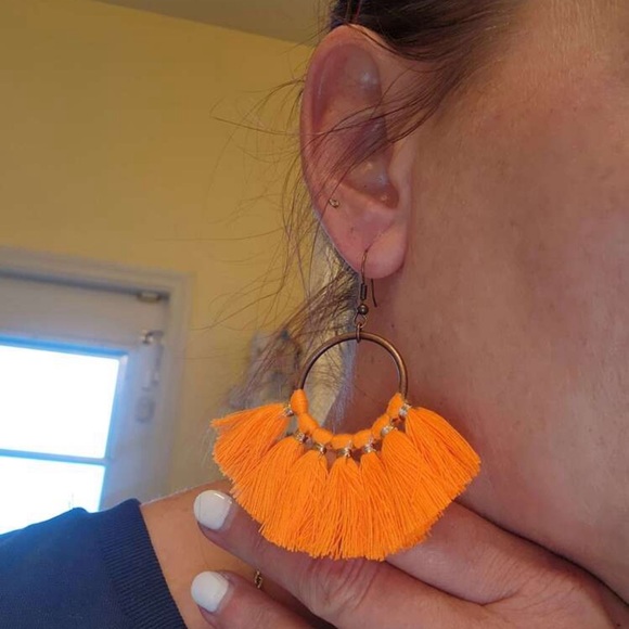 🔆 Neon Tassel Earrings 🔆 - Picture 2 of 2